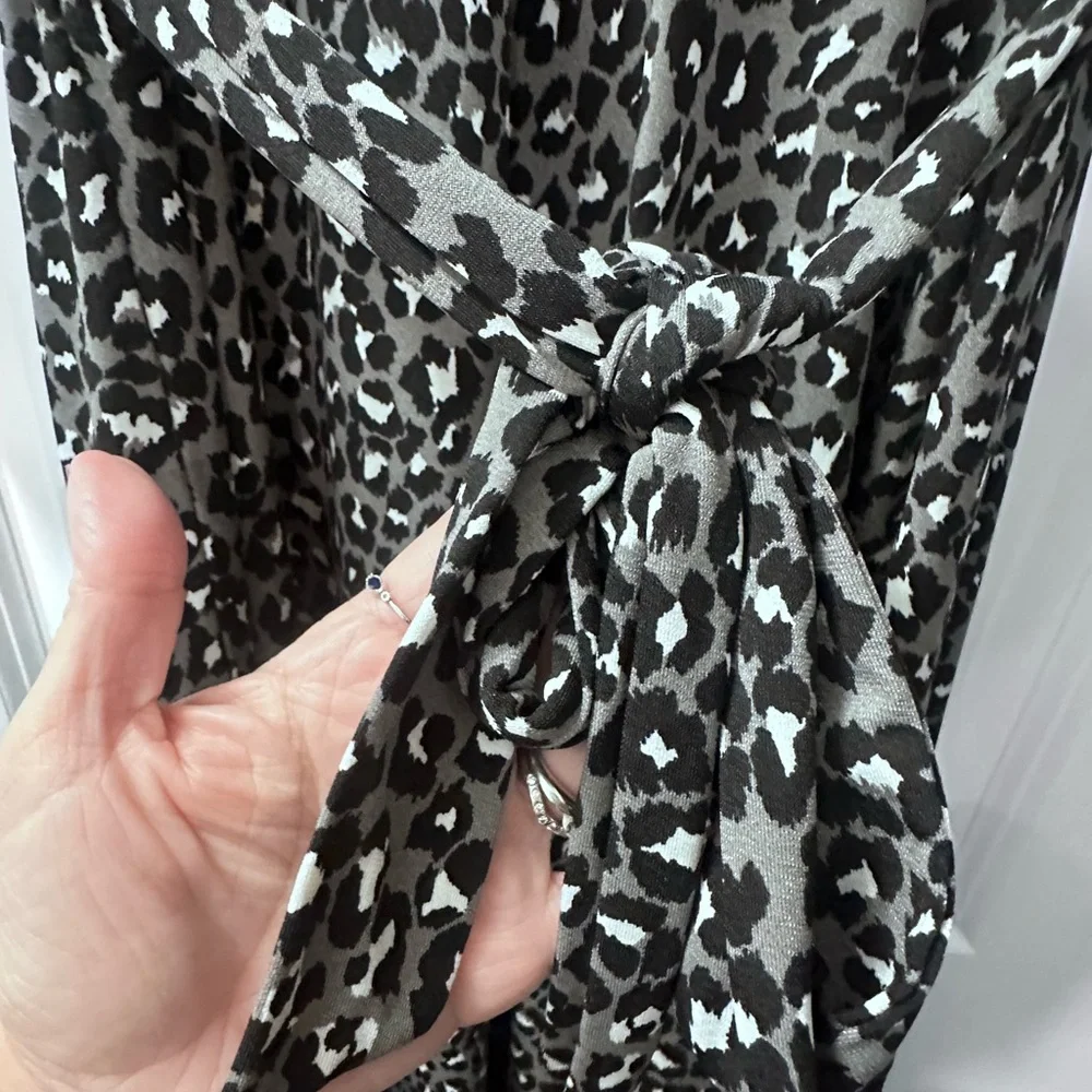 NWT Leota Black White and Grey Animal Print Dress from Stitch Fix - Picture 5 of 9